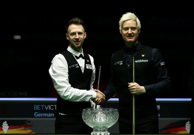 年轻的西班 年轻的西班