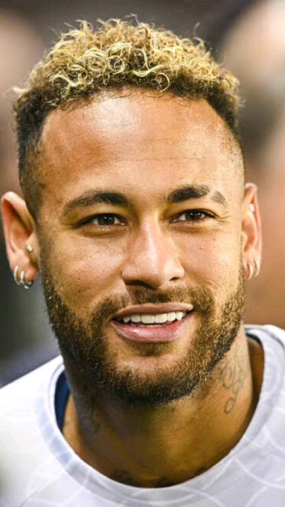 绝对黑白的 绝对黑白的